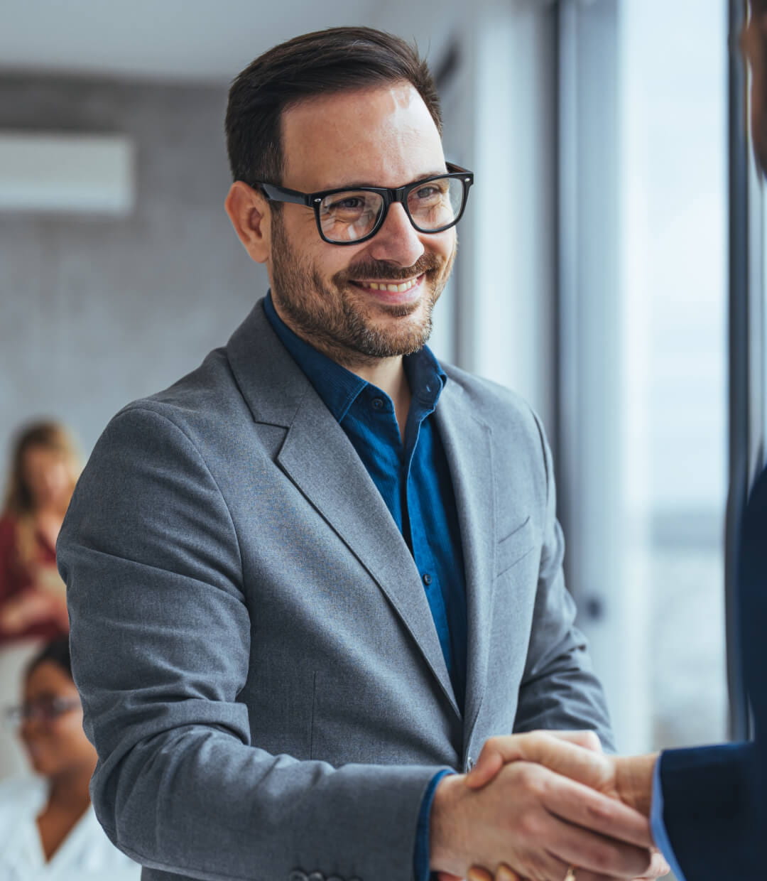 笑顔のキャリアアドバイザー